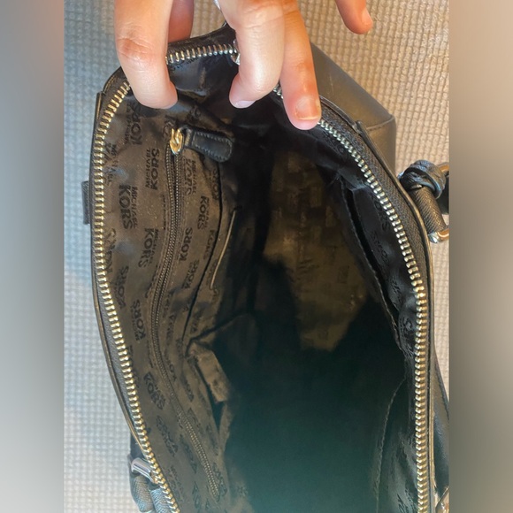 Michael Kors Black Camille Tote - Picture 4 of 5